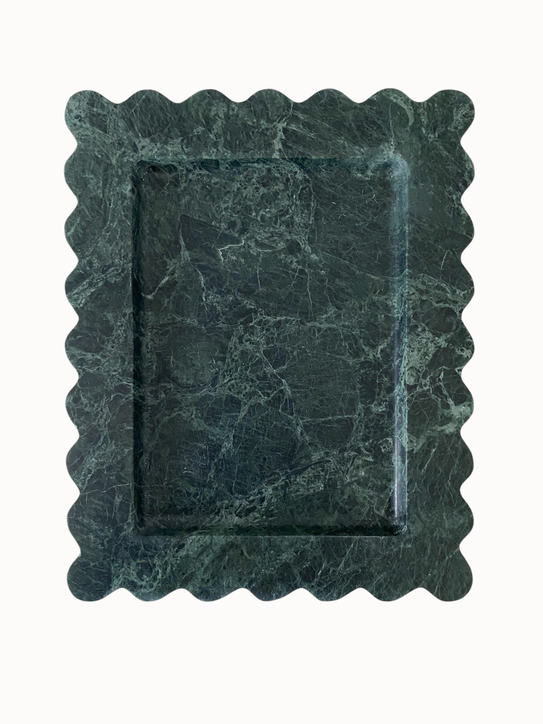 Chantilly Scalloped Tray