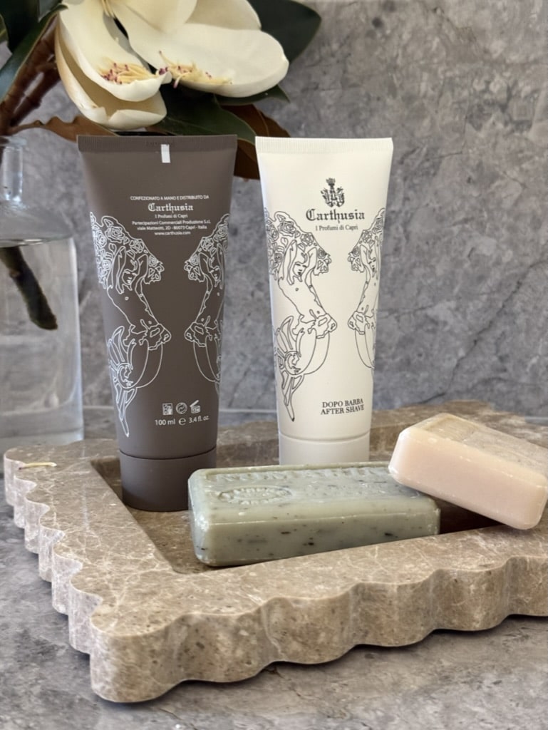 Chantilly Scalloped Tray | Emperador Light