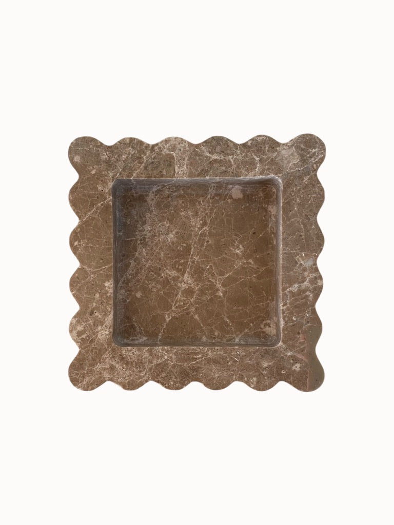 Versailles Scalloped Box Tray Petite