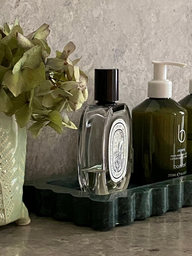 Chantilly Scalloped Tray Slender | Verdi Alpi