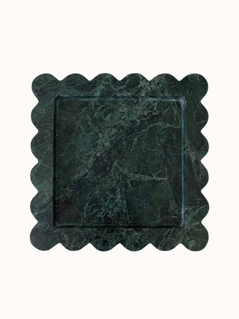 Versailles Scalloped Tray Medium | Verdi Alpi